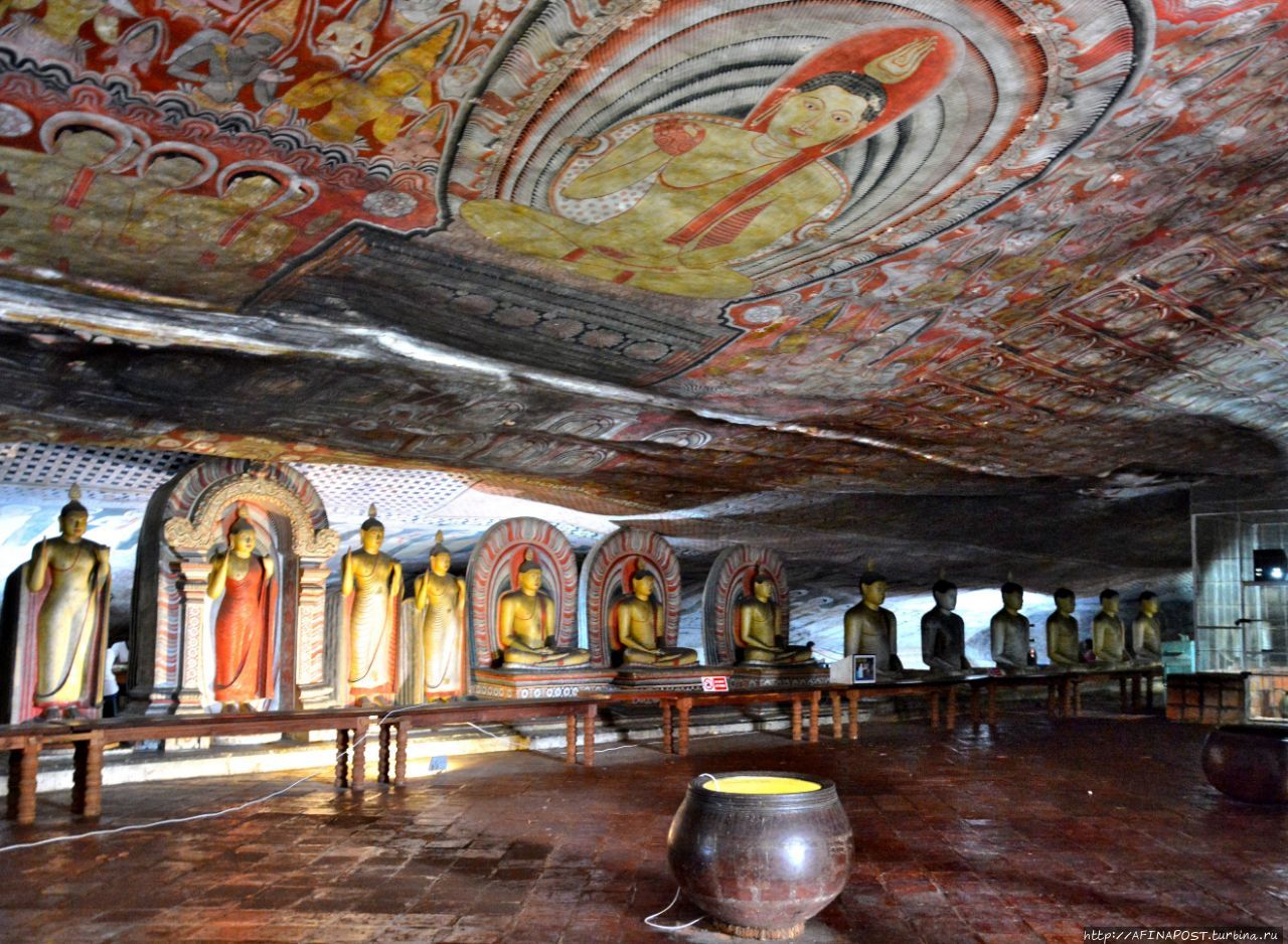 Пещерный монастырь Дамбуллы Дамбулла, Шри-Ланка
