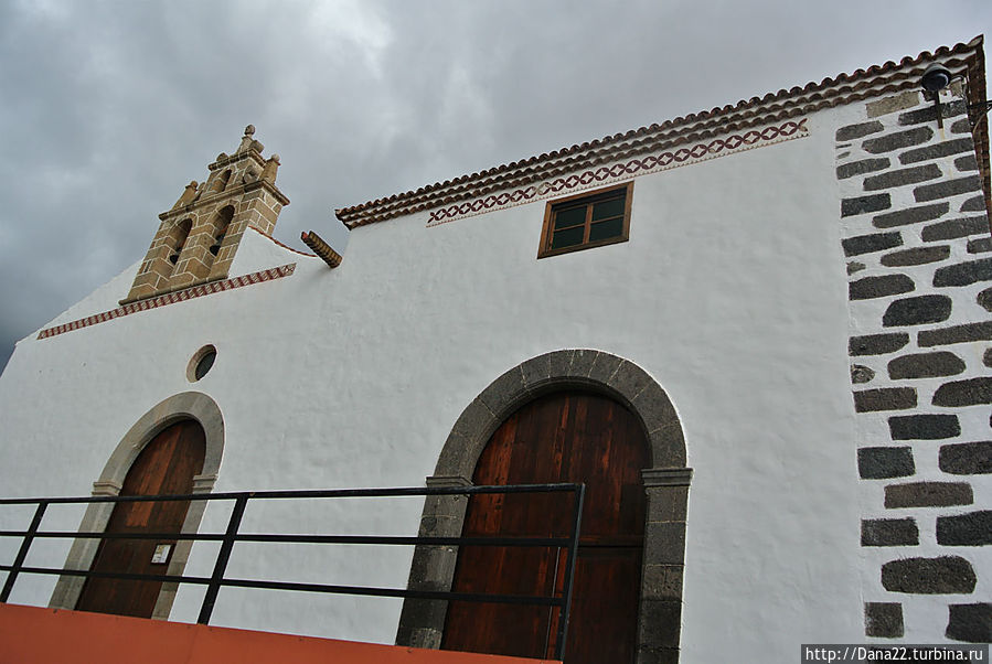 Уникальная двухнефная церковь Остров Тенерифе, Испания