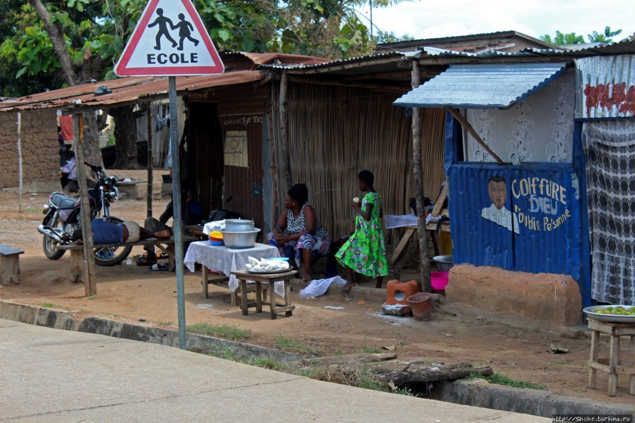 Африканские картинки. Того, жизнь вдоль дороги Нотсе, Того