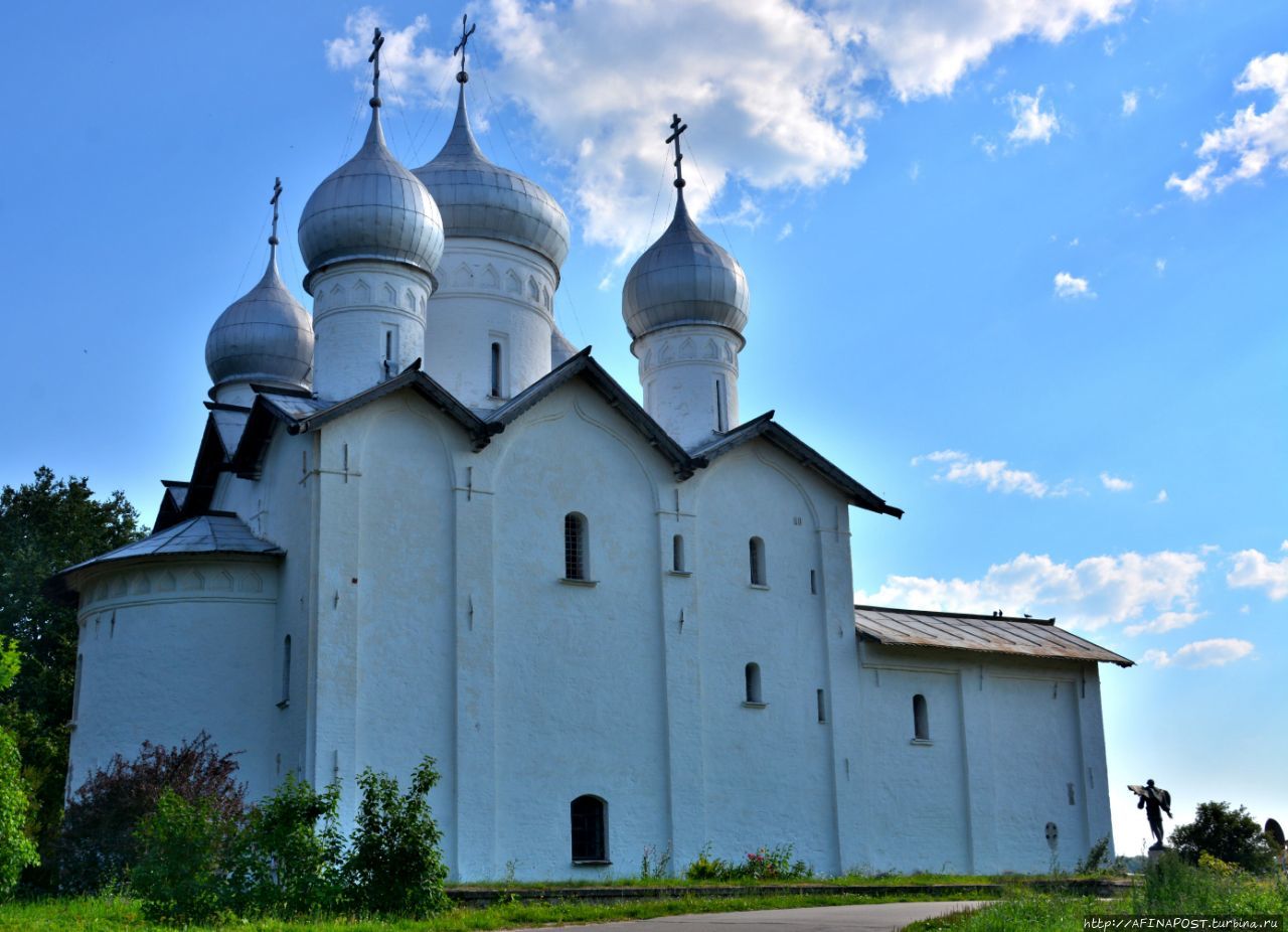 Храм Бориса и Глеба в Плотниках Великий Новгород, Россия