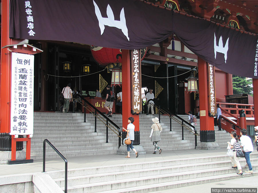 Храм Асакуса Каннон Токио, Япония
