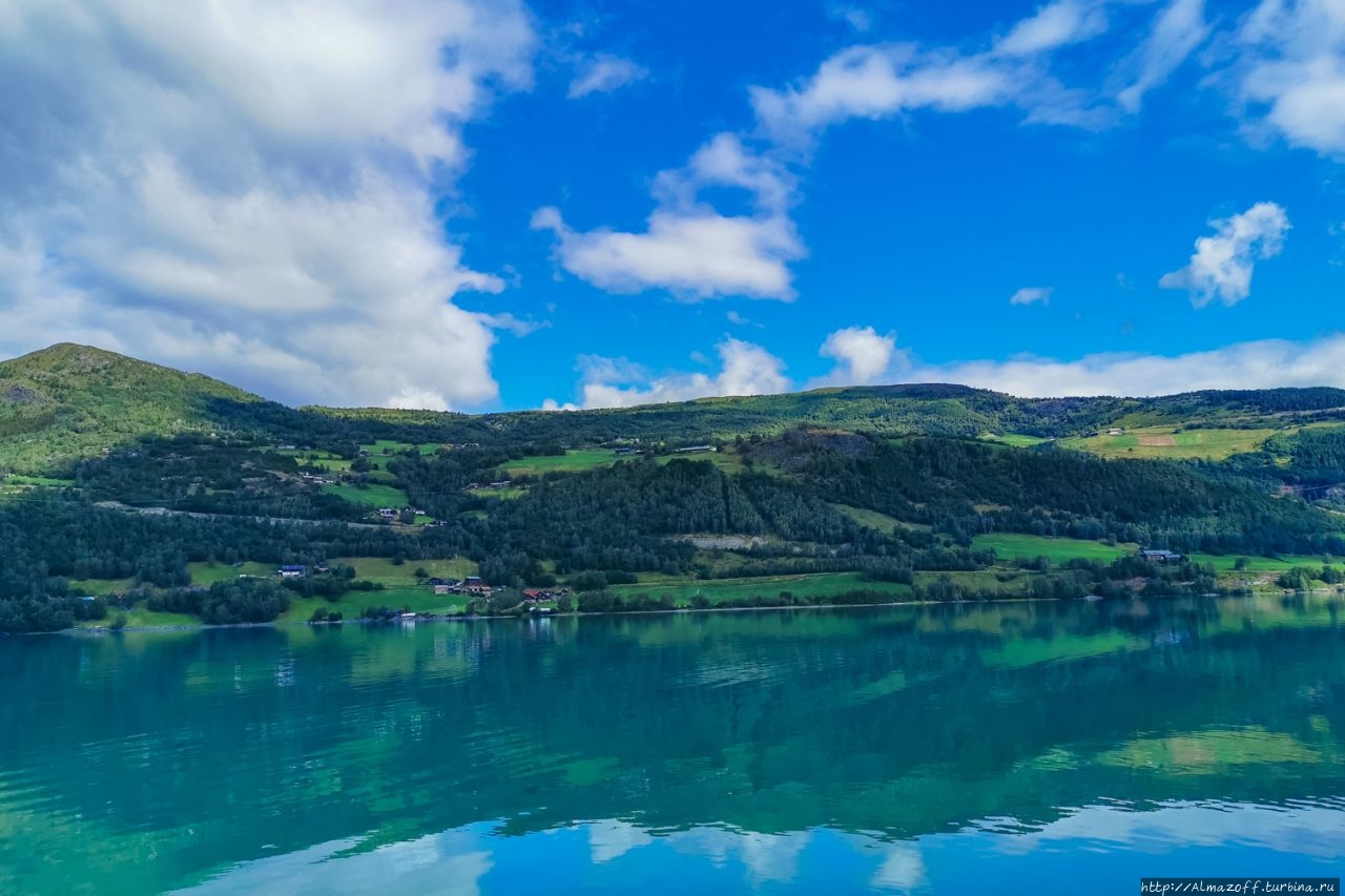 река Отта и озеро Vågåvatn