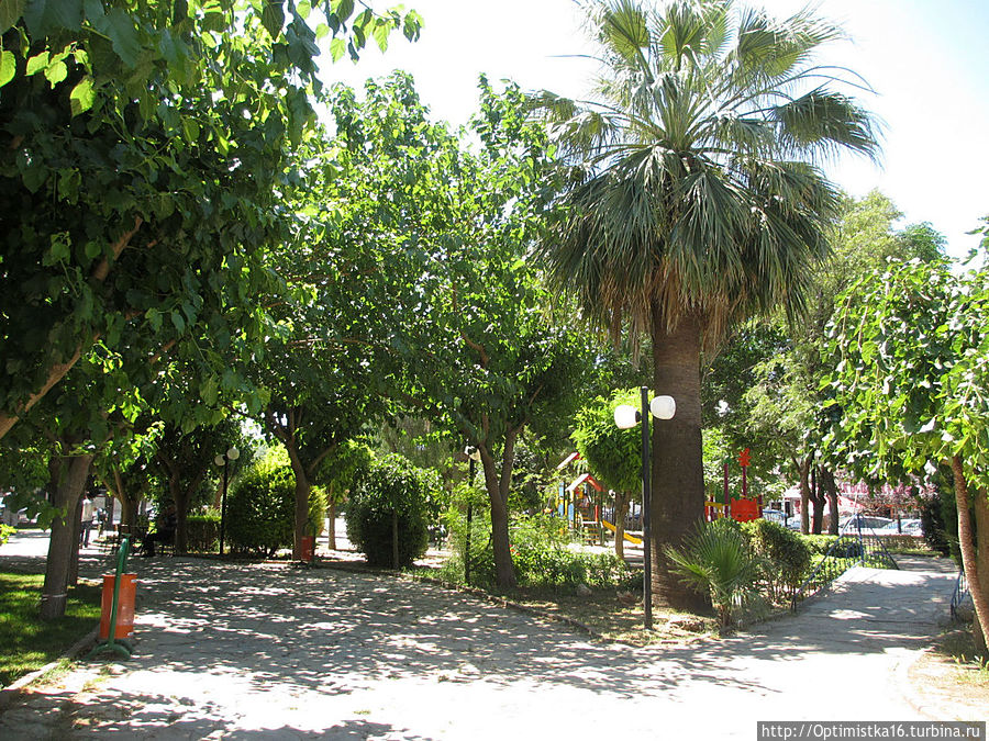 Парк в Дидиме Дидим, Турция
