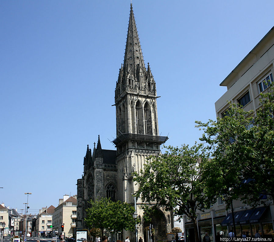Церковь Св. Петра Кан, Франция