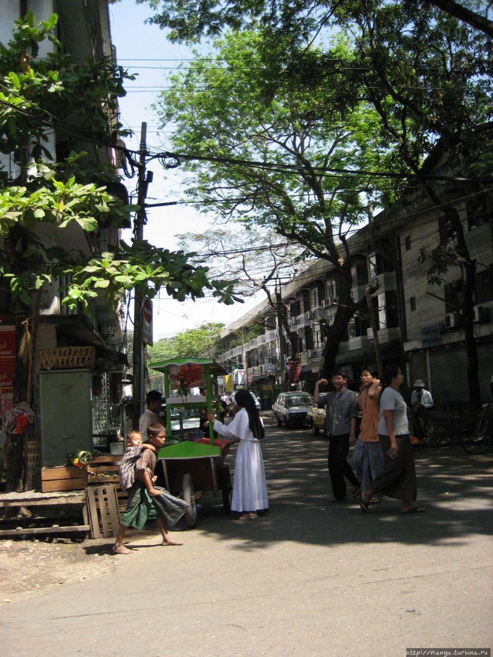 Рынок Багаек Янгон, Мьянма