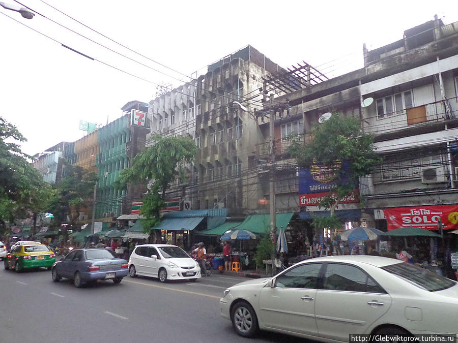 Улица Нанг Линчи Бангкок, Таиланд