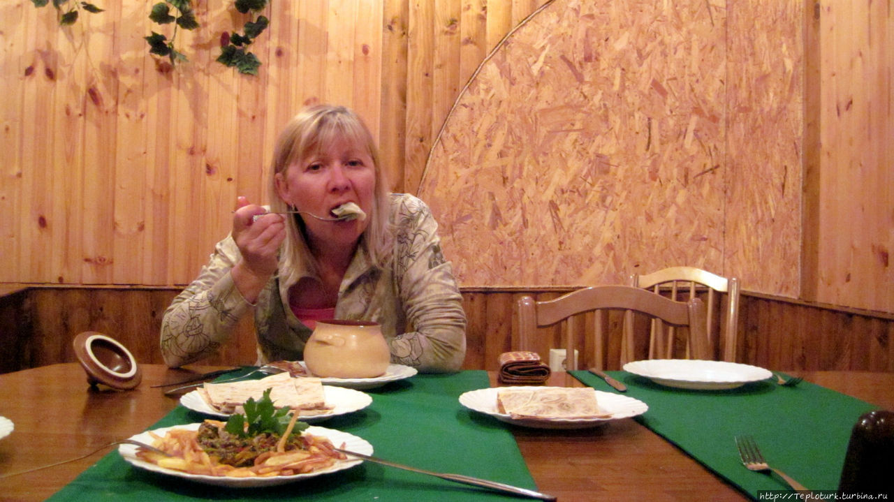 Пельмени улетели только т