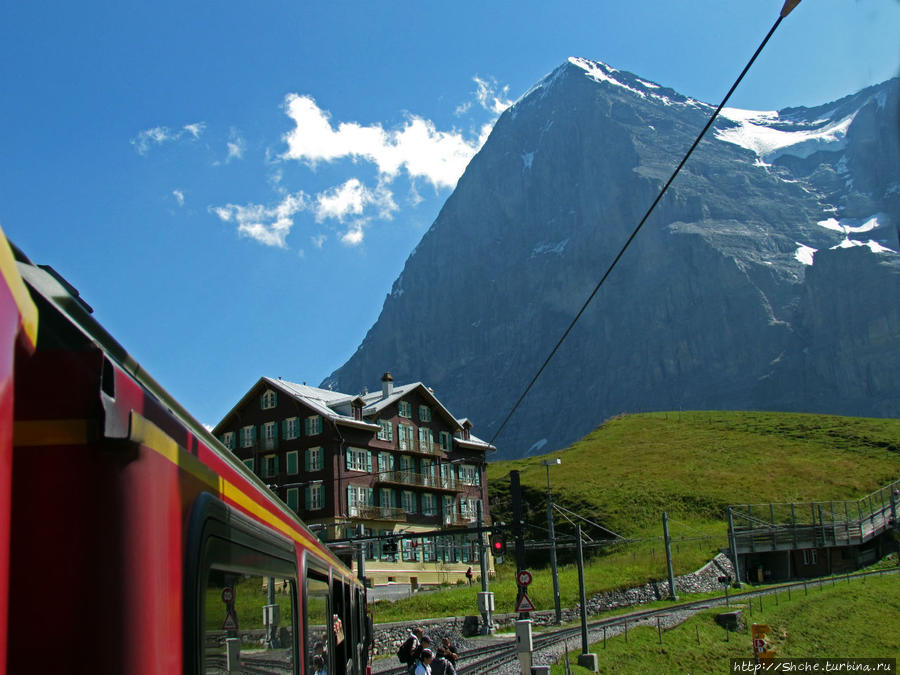 Уникальная Юнгфраубан на несравненный Юнгфрауйох Клайне-Шайдег, Швейцария