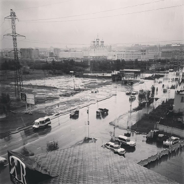 Дожди шли в Магадане неск