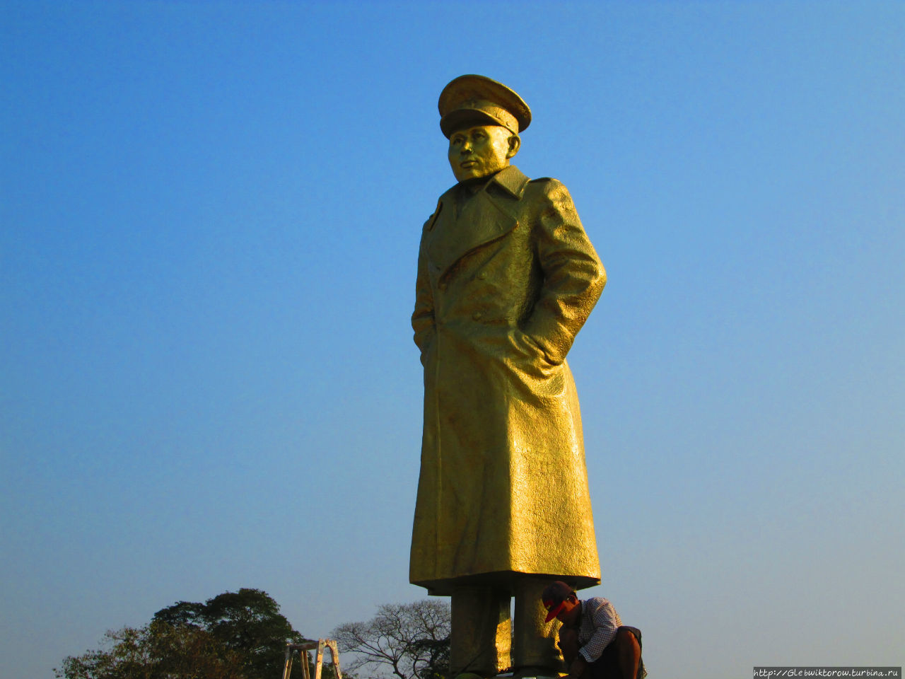 Площадь генерала Аун Сана в его День Рождения Таунгу, Мьянма