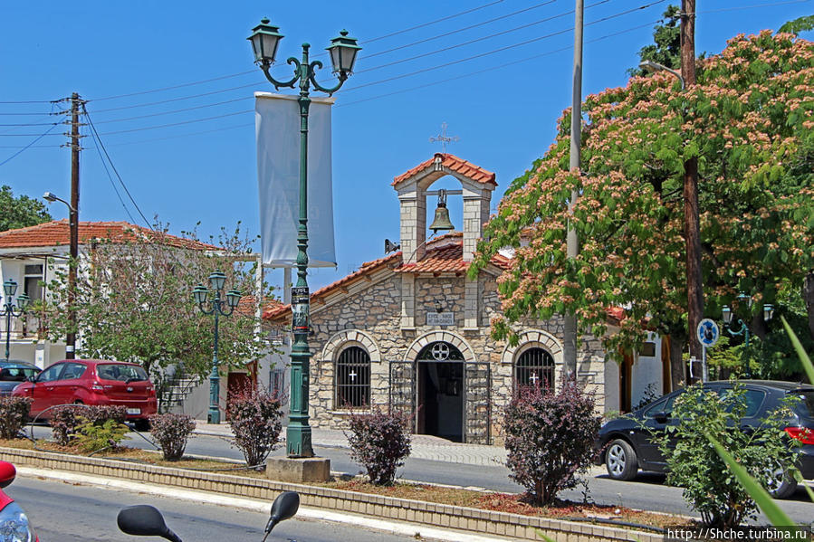 Каллифея — туристический центр полуострова Кассандра Каллифея, Греция