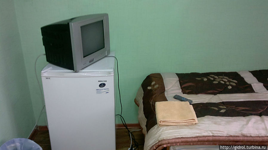В двух местном номере есть телевизор и холодильник. Алматы, Казахстан