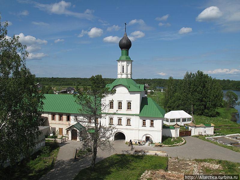 Свято-Троицкий Антониево-Сийский монастырь и 