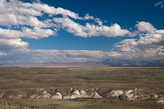 Долина мутного Чаган-Узуна и белые глины. Молочная река и суфлешные берега.
