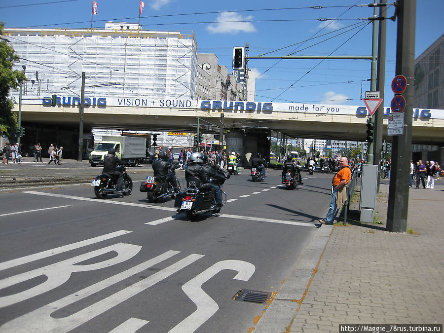 Парад байкеров в Берлине