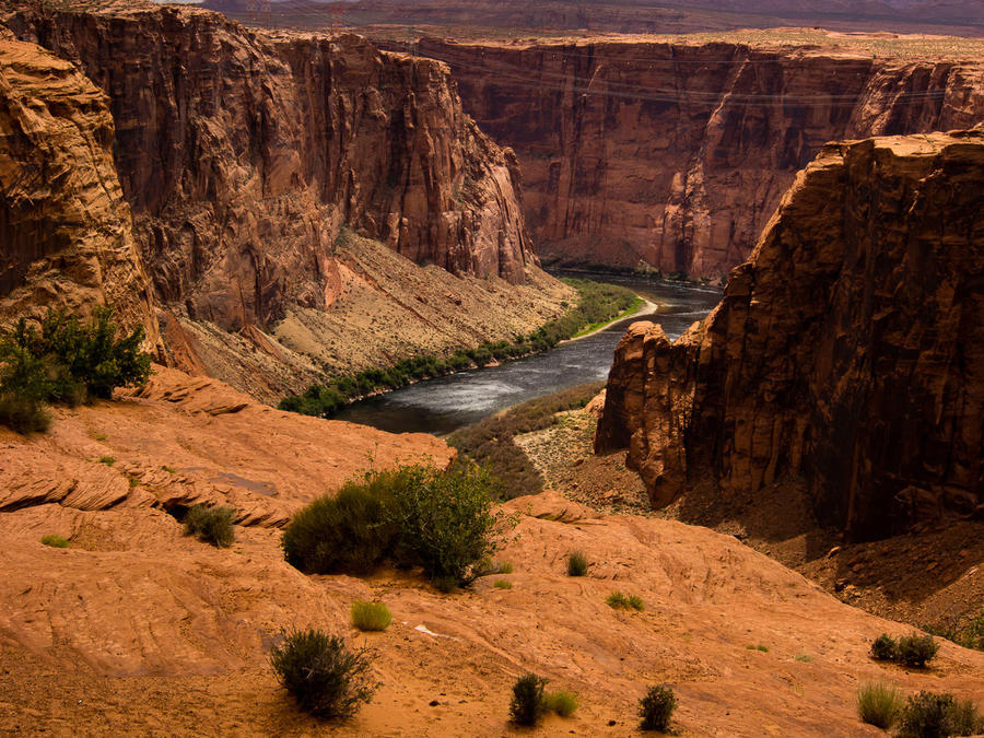 Река Колорадо после дамбы Глен каньона. Пэйдж, CША