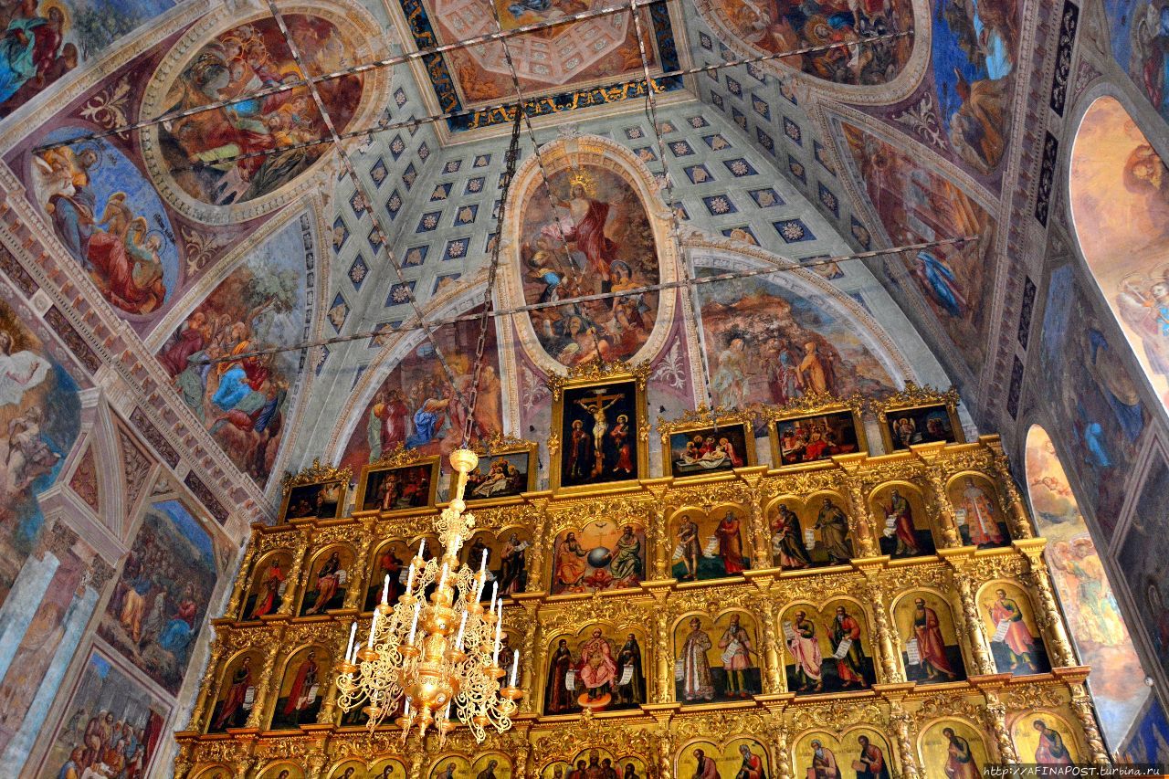 Преображенский собор валаамского монастыря иконостас. Иконостас спасо-преображенского собора в угличе. Иконы спасо преображенского собора соловецкого монастыря. Спасо-преображенский монастырь углич иконостас. Иконостас спасо-преображенского собора соловецкого монастыря.