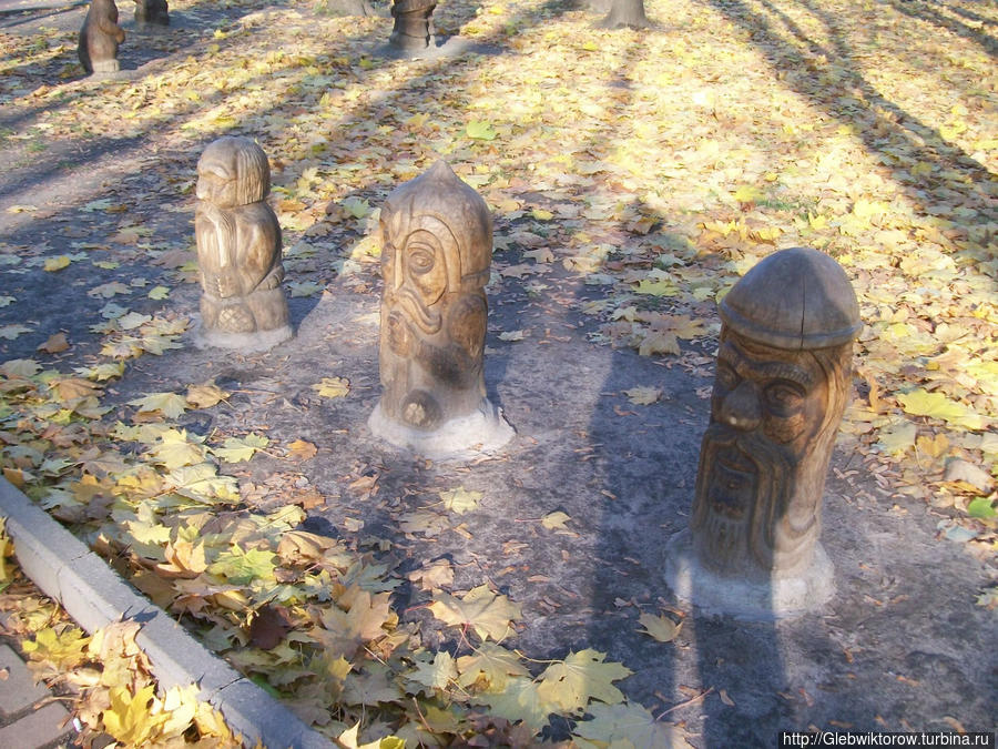 Парк-музей на месте кладбища Брянск, Россия
