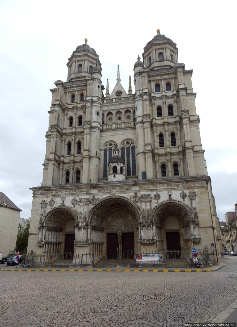 Церковь   Святого Михаила в Дижоне / Église Saint-Michel de Dijon