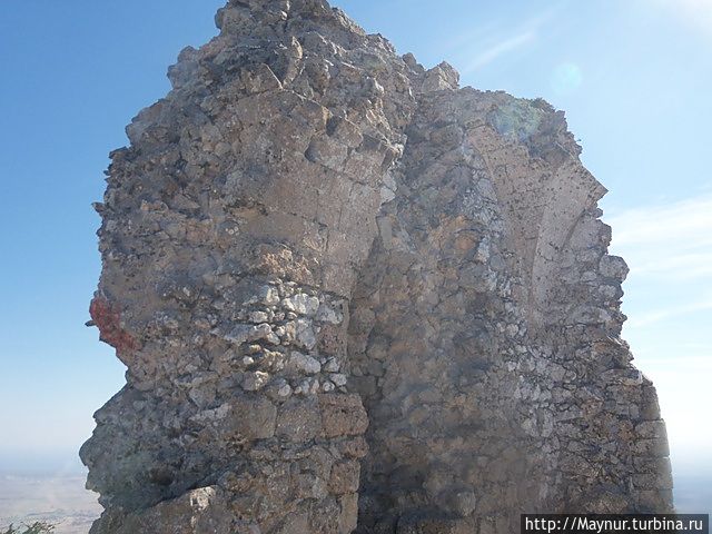 Замок- крепость Кантара Давлос, Турецкая Республика Северного Кипра