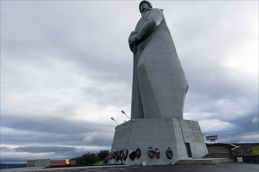 Памятник защитникам Заполярья Мурманск, Россия