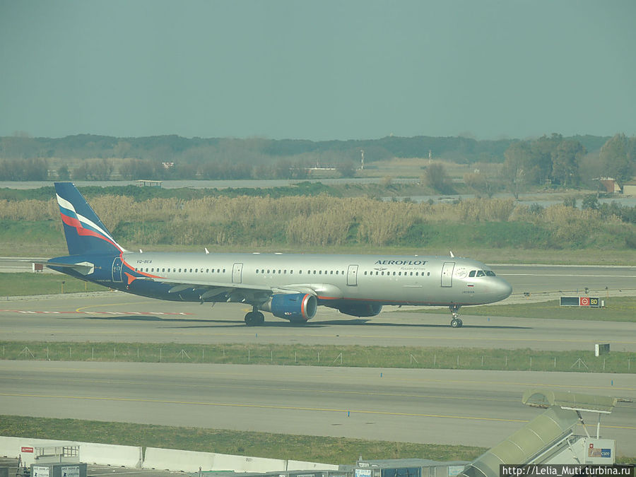 Первым делом самолеты....