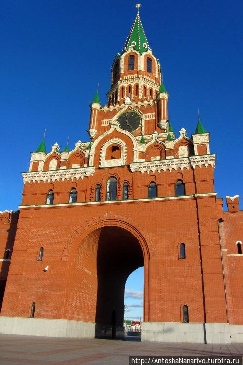 Типа Спасская Башня. Йошкар-Ола, Россия
