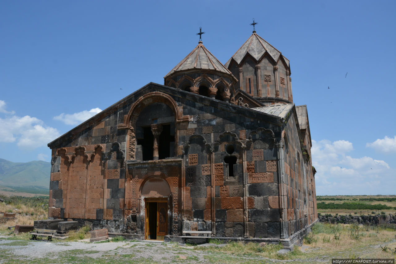 Монастырь Ованаванк и Касахский водопад Оганаван, Армения