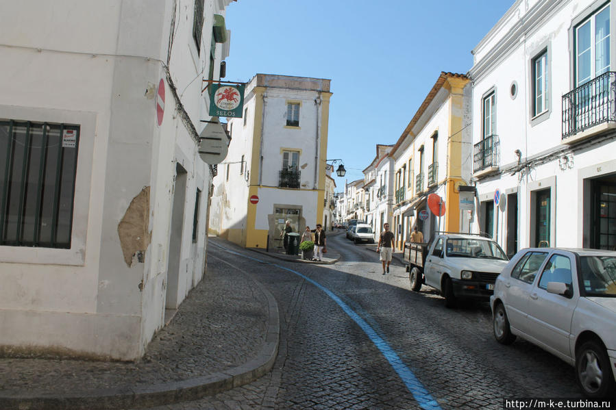 От городских ворот до храма Дианы Эвора, Португалия