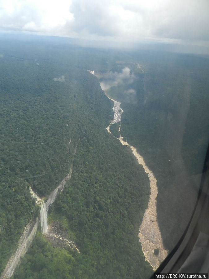 Дальние страны.  Часть 2. Полёт к водопаду Регион Потаро-Сипаруни, Гайана