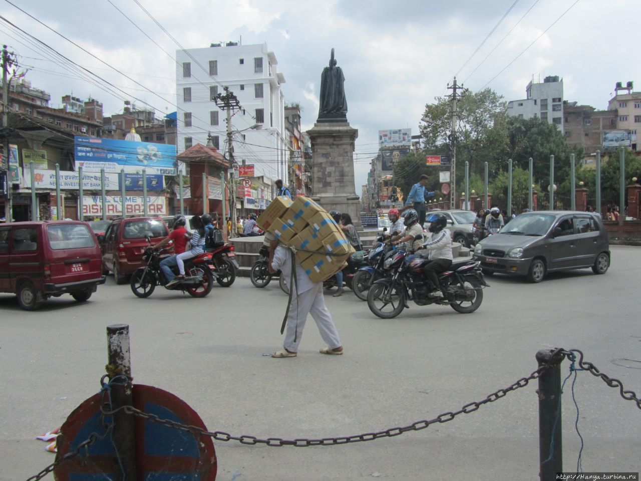 Памятник премьер-министру, Джуддха Шамшер Катманду, Непал