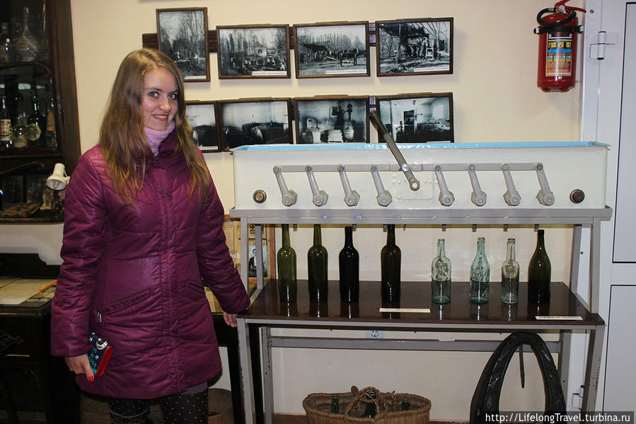 Музей истории русской водки-Первая механизированная машина по разливу вино-водочной продукции