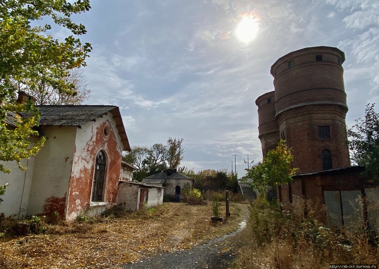 Двойная водонапорная башня Харьков, Украина