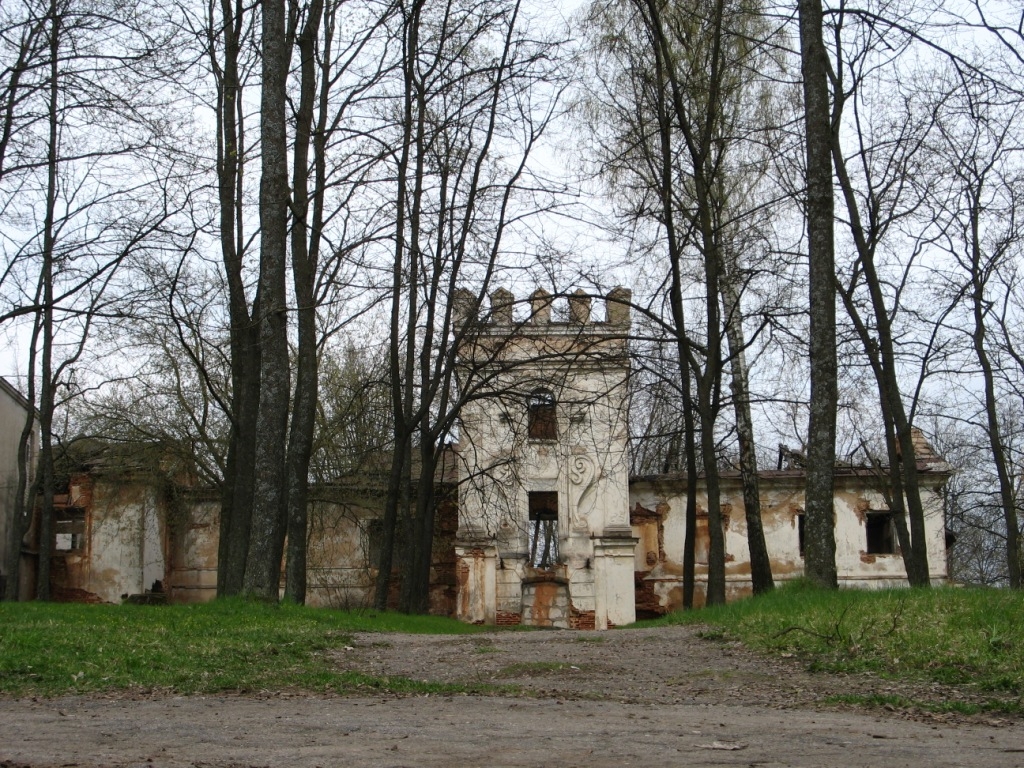 Дворец Монюшко-Ваньковиче