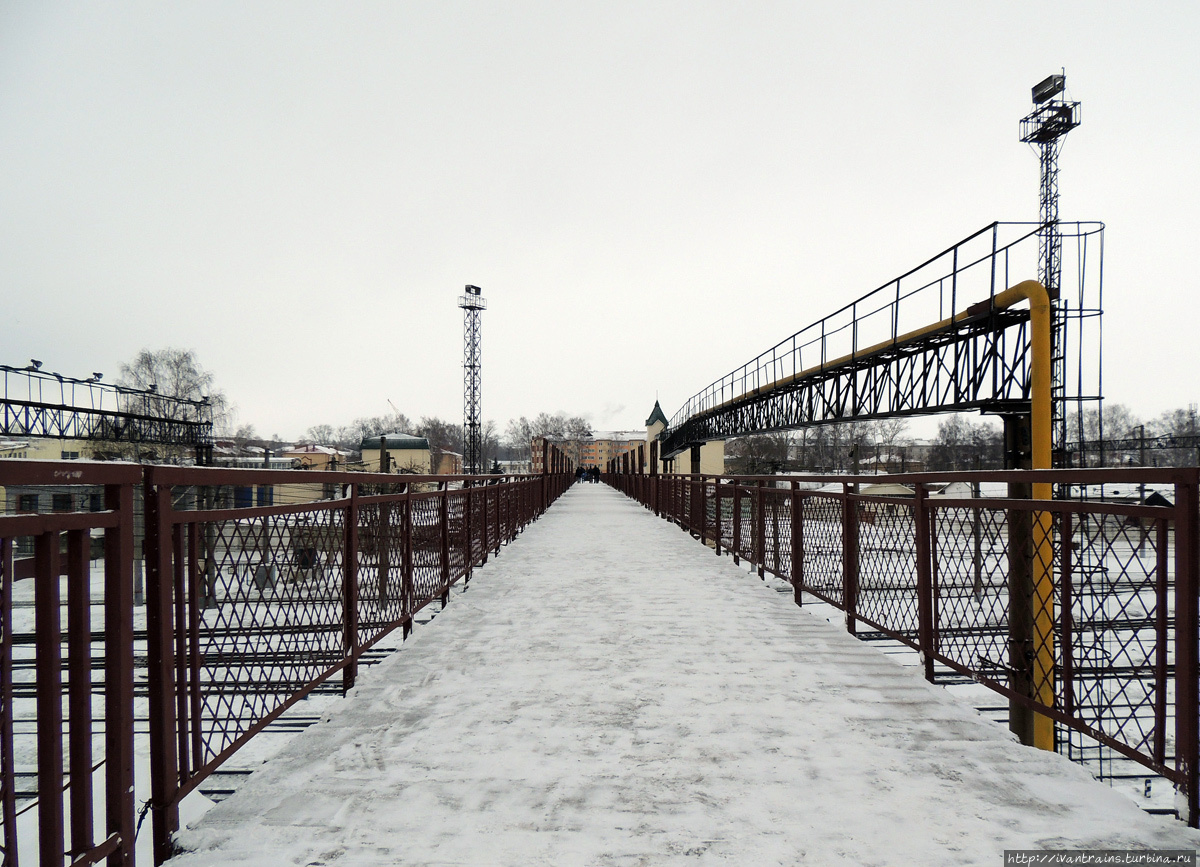 Пешеходный мост. Агрыз, Россия
