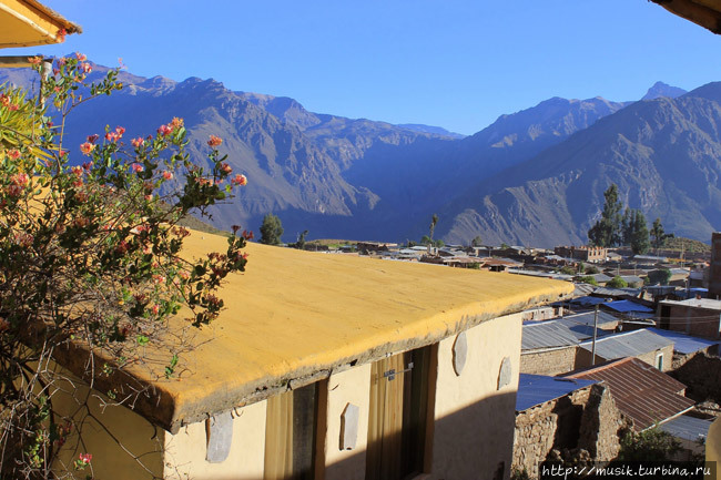 Вид из отеля Чивай, Перу