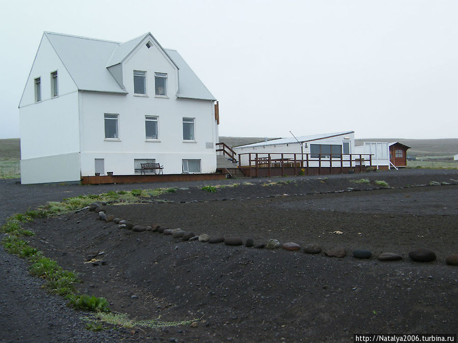 Ферма Saltvik. Здесь мы остановились на ночь вечером на 4-й день путешествия. Исландия