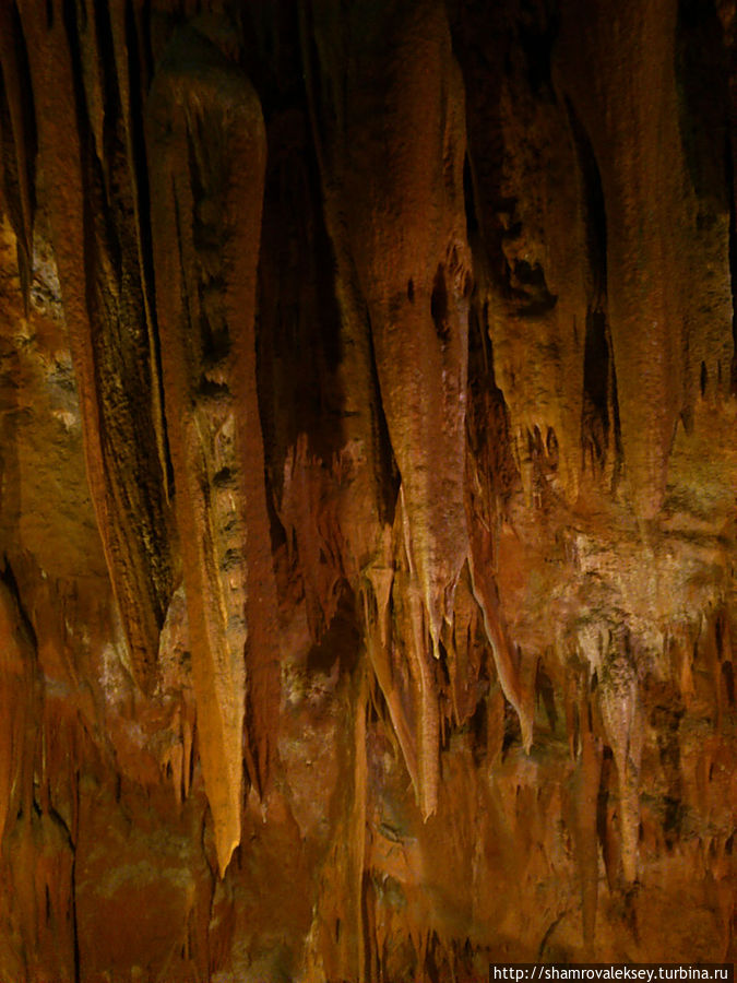 Глубокие пещеры Воздушных гор Мира-де-Айре, Португалия