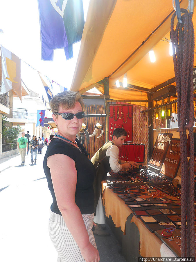 Пасхальный средневековый рынок Лос-Альказарес, Испания