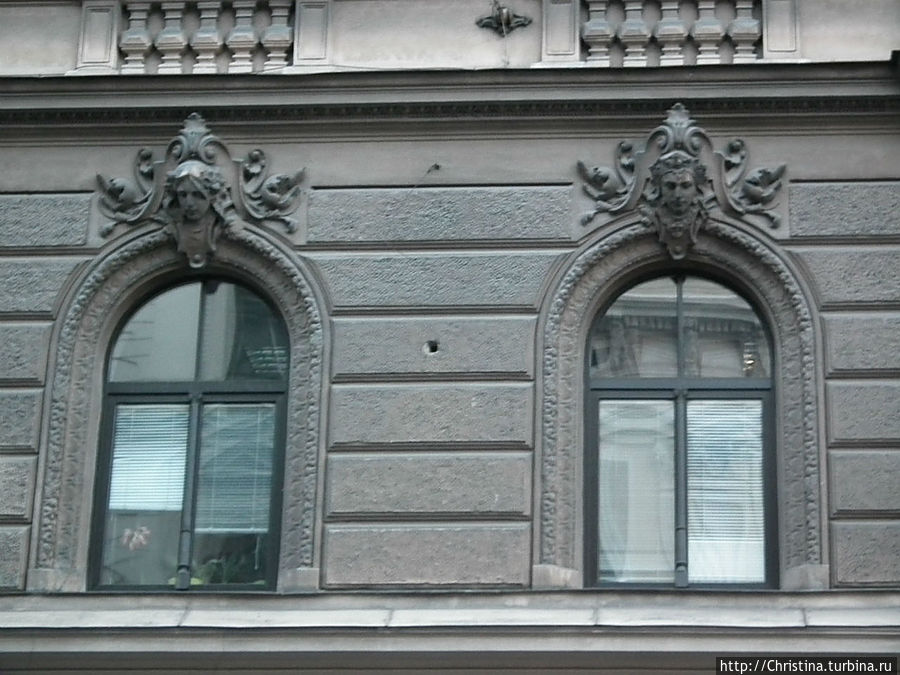 И нежилые окна .. Рига, Латвия