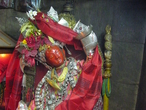 Статуя Ваджрайогини в храме Биджешвари, Сваямбху, Катманду.