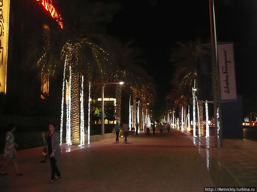 Вечерняя прогулка по Дубай-Молу Дубай, ОАЭ