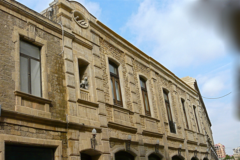 Памятник влюбленным и кошкам / The monument to lovers and cats