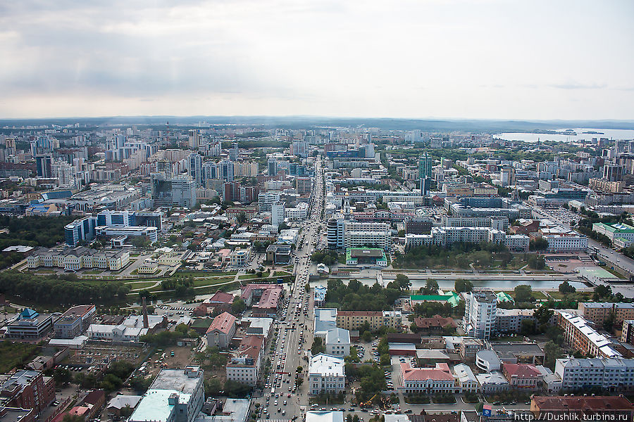 Небоскрёб «Высоцкий» и виды Екатеринбурга Екатеринбург, Россия