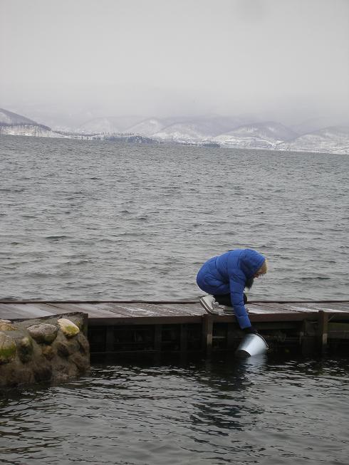 Байкальская вода. озеро Байкал, Россия