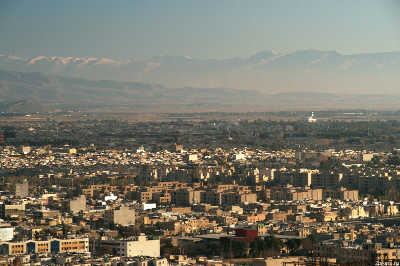 По Ширазу пешком и чем Персеполь обескуражит шурави Шираз, Иран