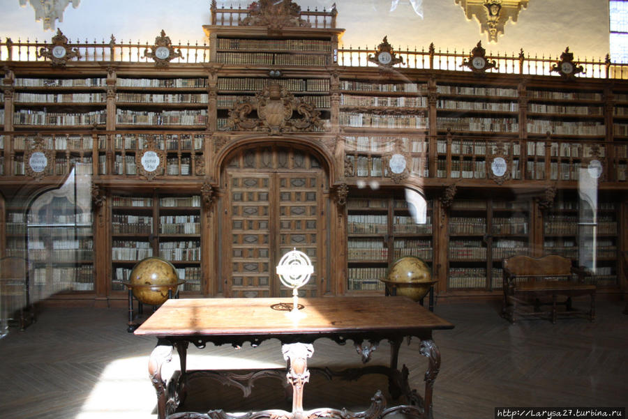 Университетская библиотека Саламанка, Испания