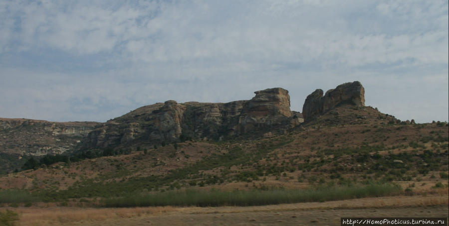 Скальные пейзажи Золотых Ворот Национальный парк Голден Гейт Хайлендс, ЮАР