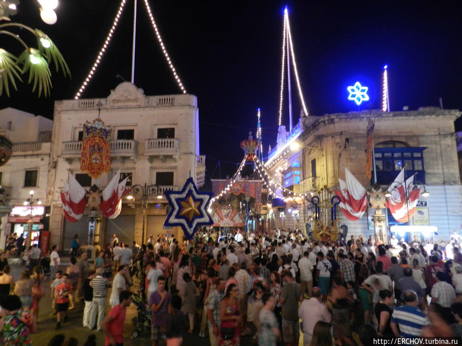 Феста в городе Моста Моста, Мальта