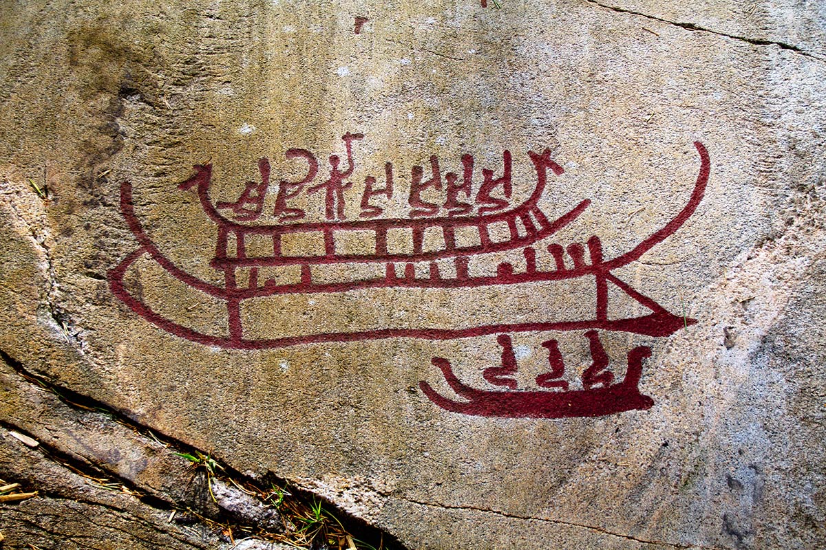 Наскальные рельефы в Тануме / Rock Carvings in Tanum